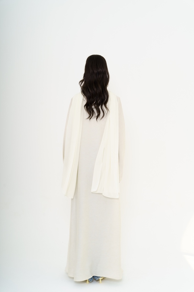 LILLY IVORY